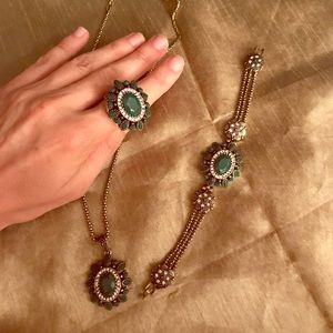 Neckless, bracelet and ring set. Make an Offer!